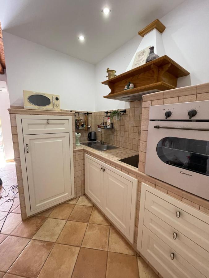 Studio Apartment Ana ヴルサル エクステリア 写真